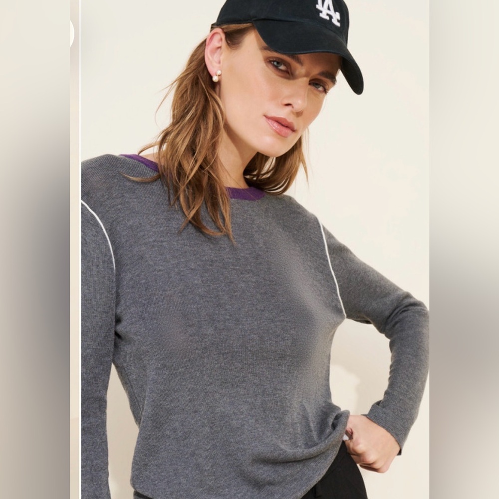 Elegant Gray Long Sleeve Women's Top